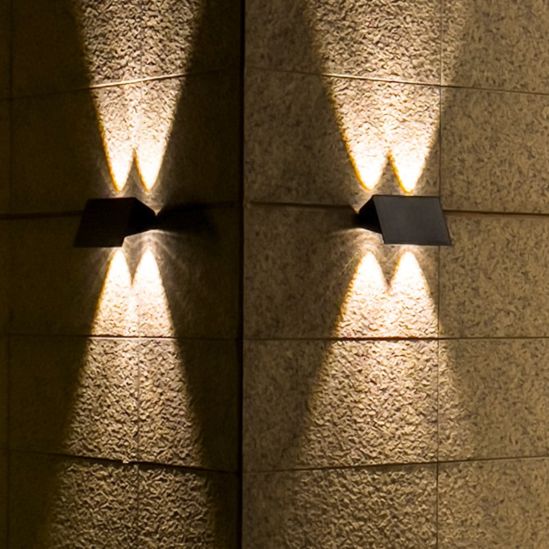 Sandsberg | SensorGlow - Bewegungsaktivierte Solar Wandlampe