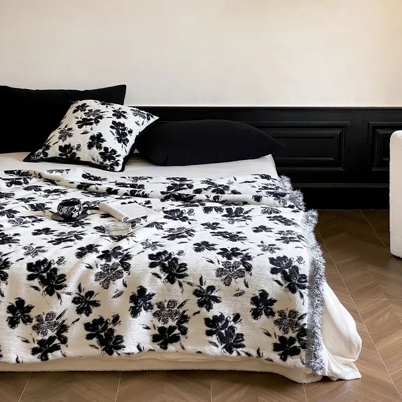 Sandsberg Hochwertige Herbst Winter Warme Decken für Sofa Schmetterling Jacquard Imitation Nerzfell Wärme Decke Hochwertige Schal Decke