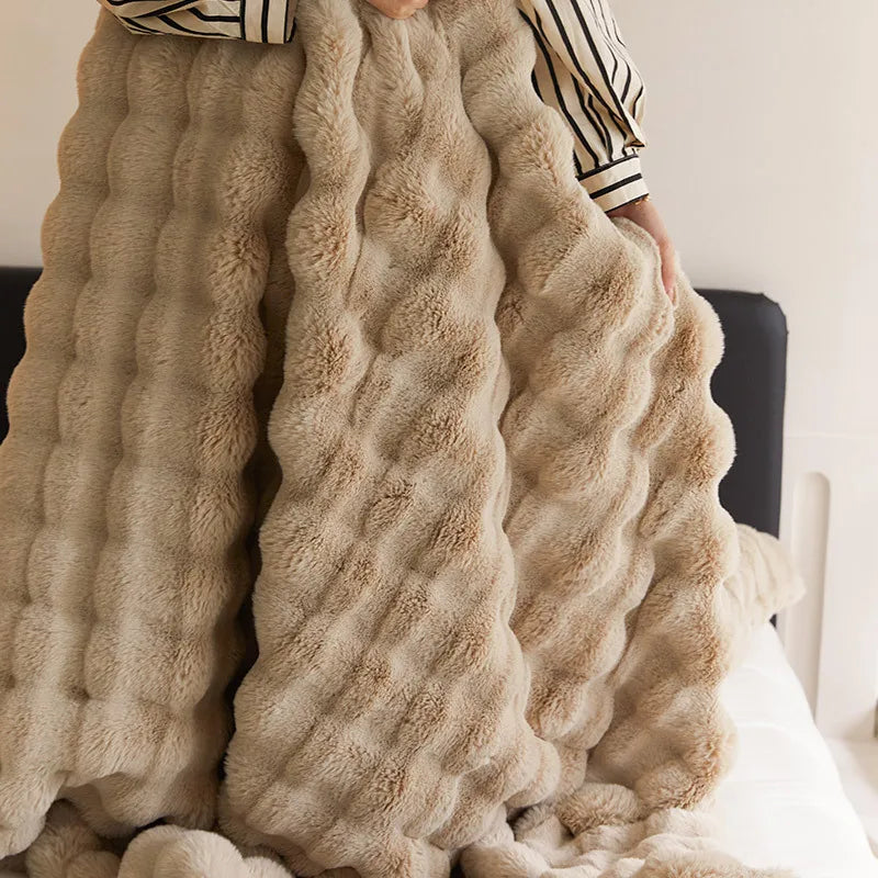 ChicWarmth - Luxus Plaid für ultimativen Komfort