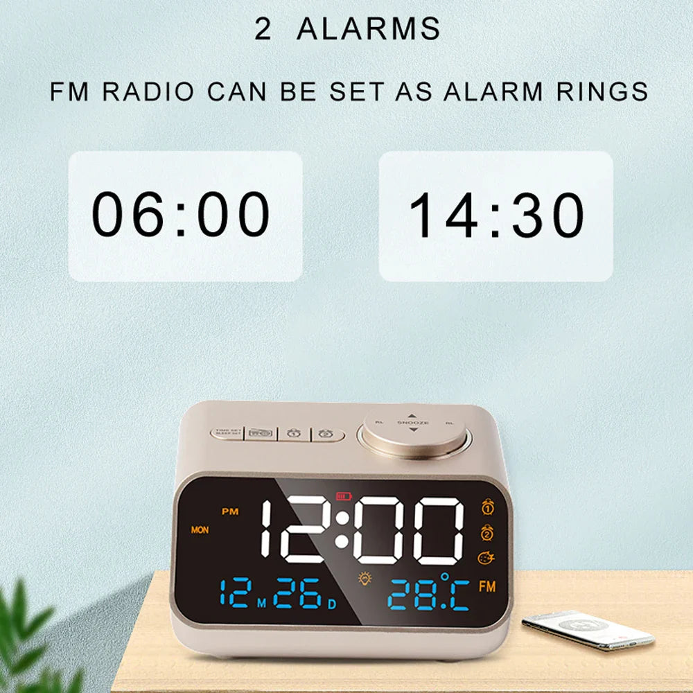 FM Radio, LED-Wecker und digitaler Tischkalender mit Temperatur, Thermometer und Feuchtigkeits-Hygrometer für die Nachtkommode Bliss