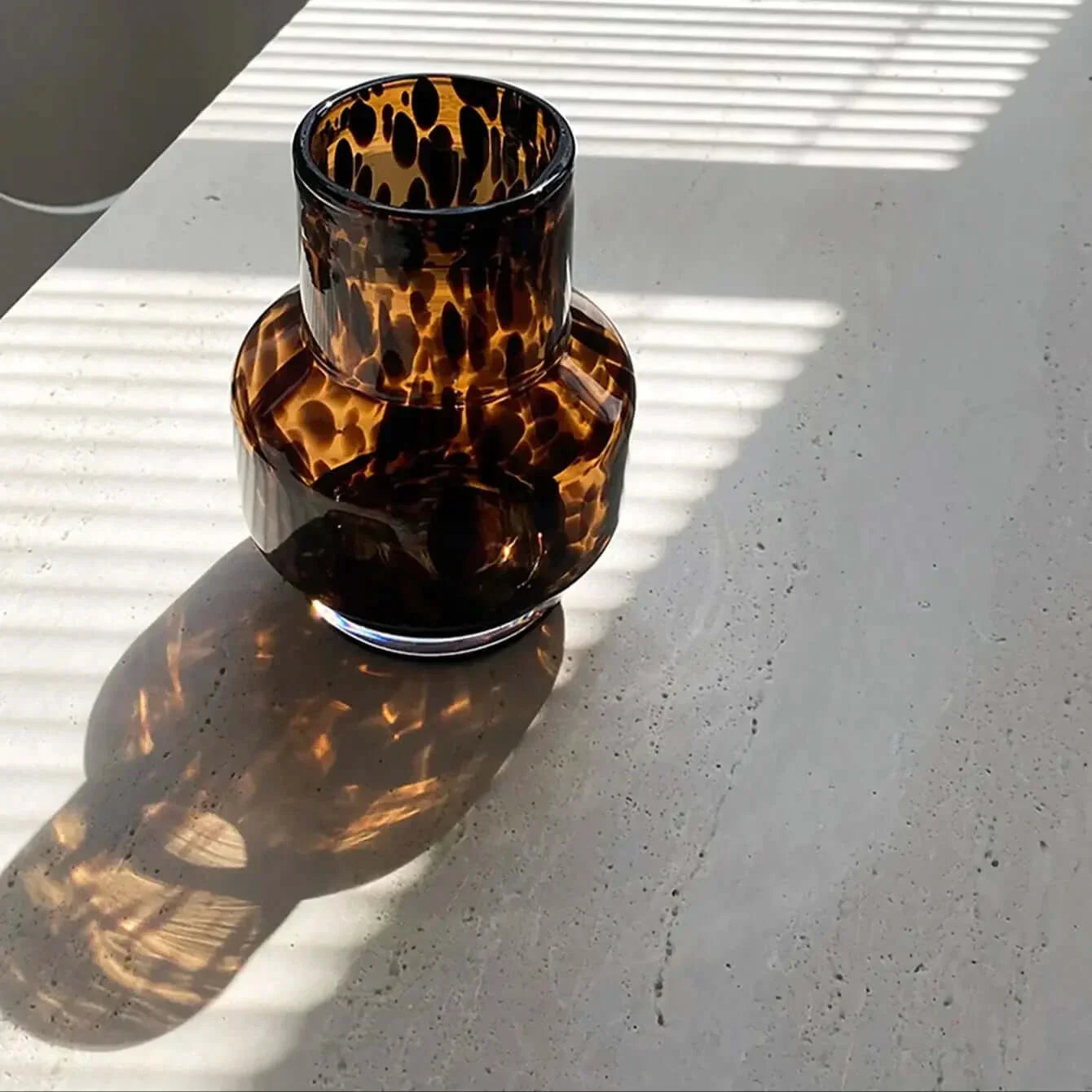 Leicht Luxus Leopard Glasvase - Sandsberg Home Accents