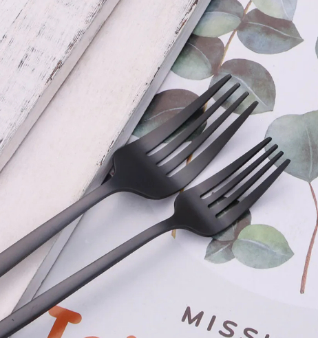 Luxus Edelstahl Besteckset: Stilvolles Essen für jeden Anlass