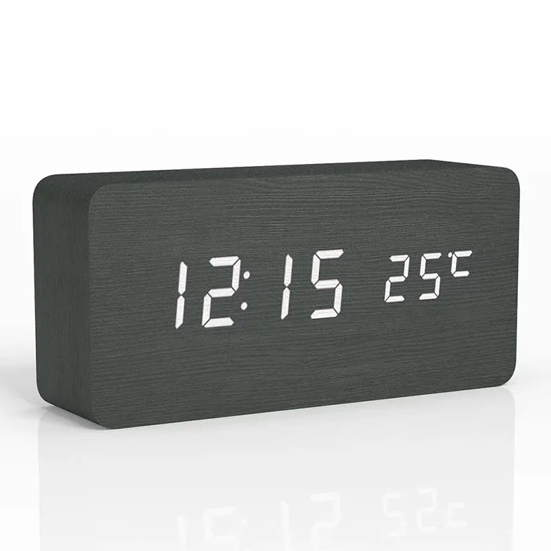 Sandsberg Digitaler Wecker aus Holz | LED-Anzeige | Modernes Design | Lautlos | Umweltfreundlich