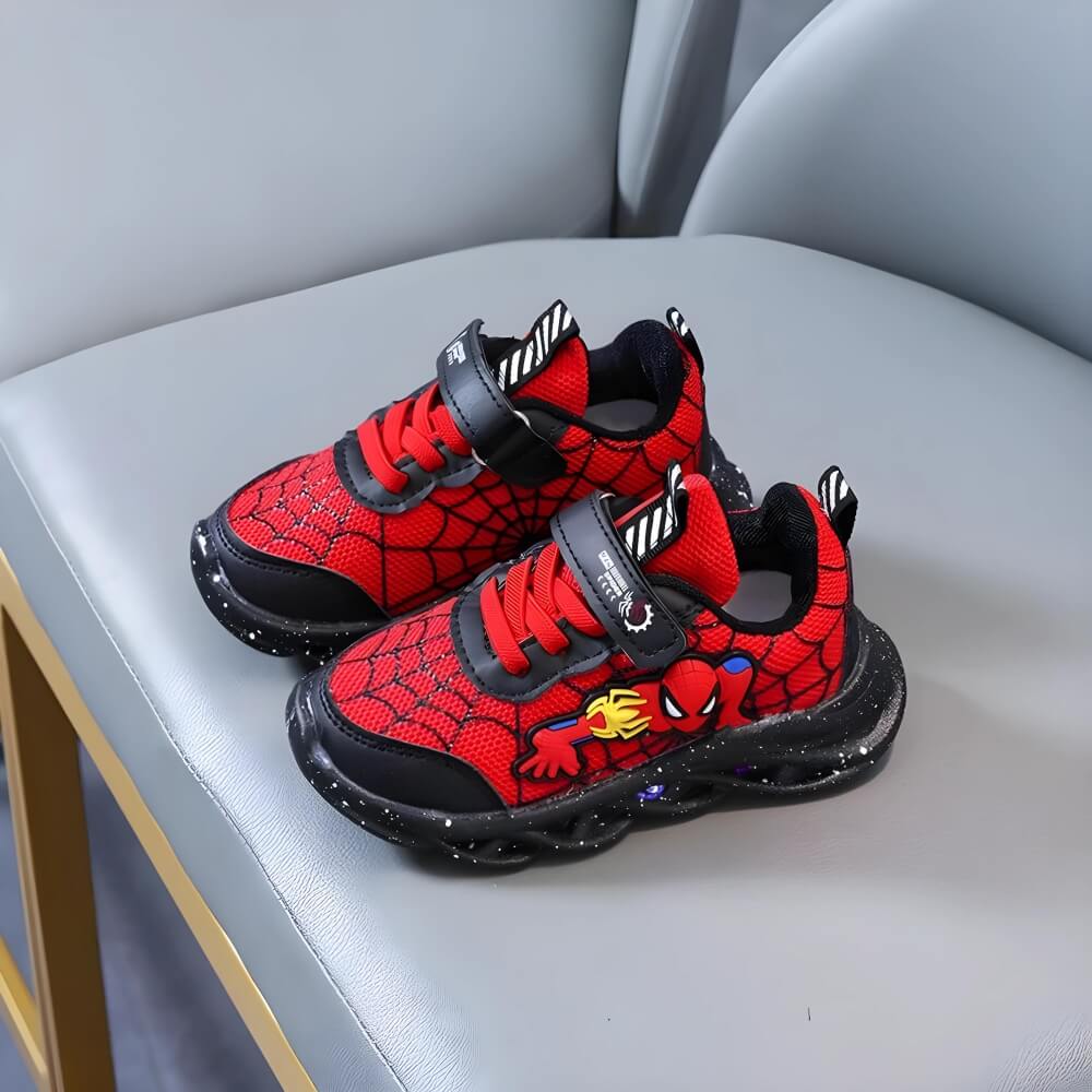 Superhelden LED Sneakers - Leuchtende Kinderschuhe