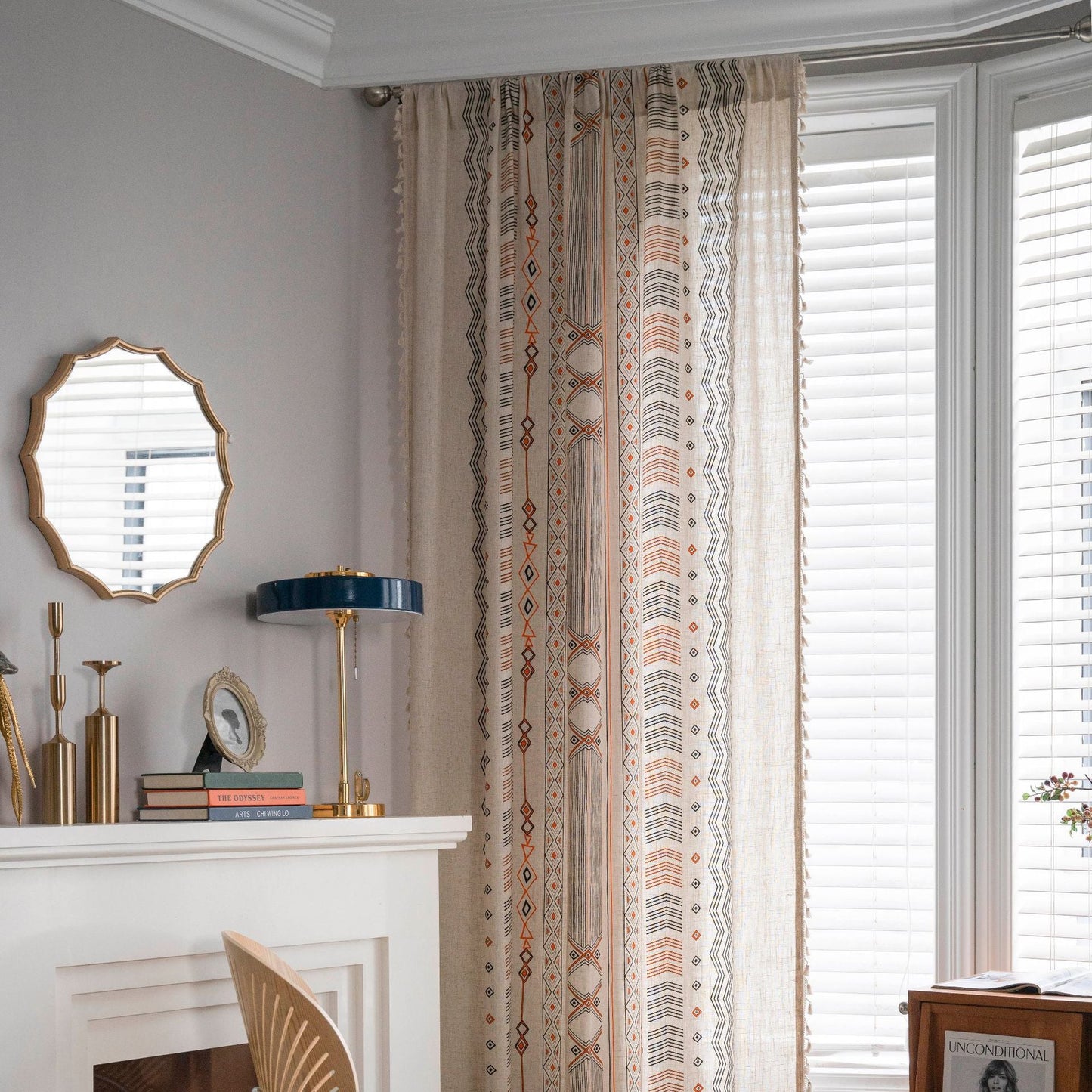 Cremefarbener, ungelochter Sonnenschutz-Vorhangstoff aus Baumwolle und Leinen im Boho-Stil