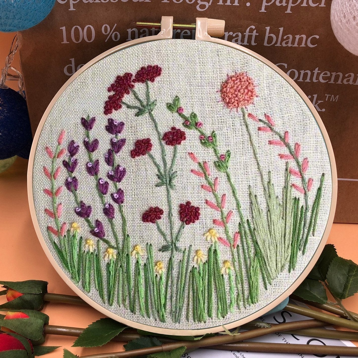 Perfektes Geschenk - Stickrahmen Blumen-Kit für Anfänger