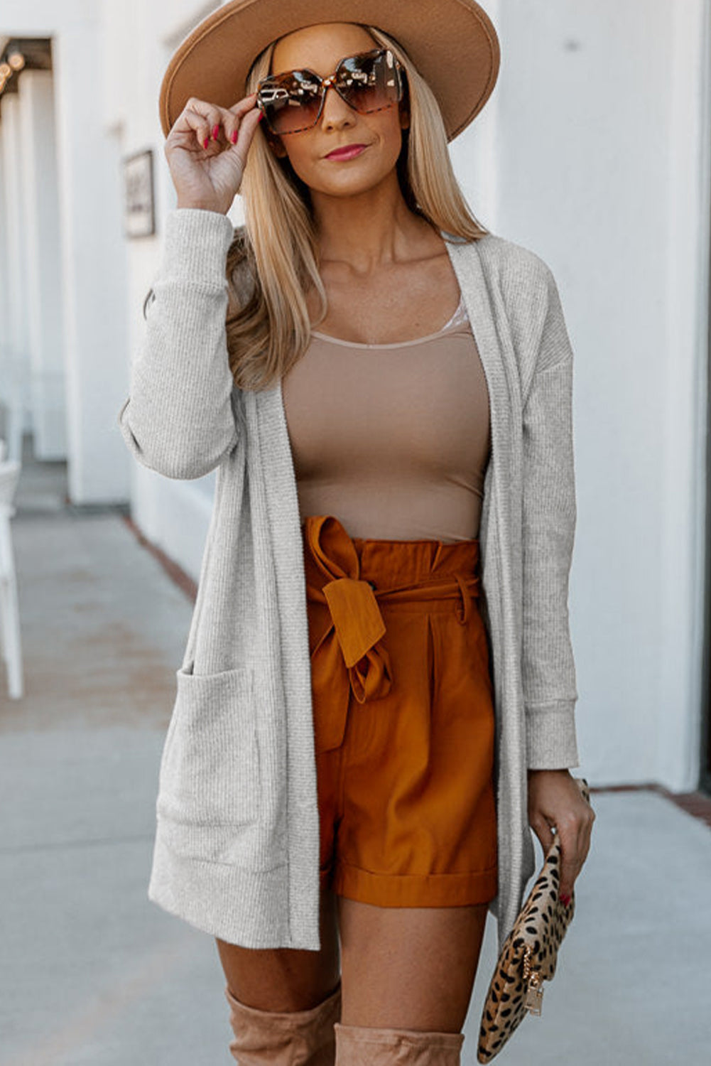 Schwarzer gerippter Strick cardigan mit offenen Vorderseite und Taschen