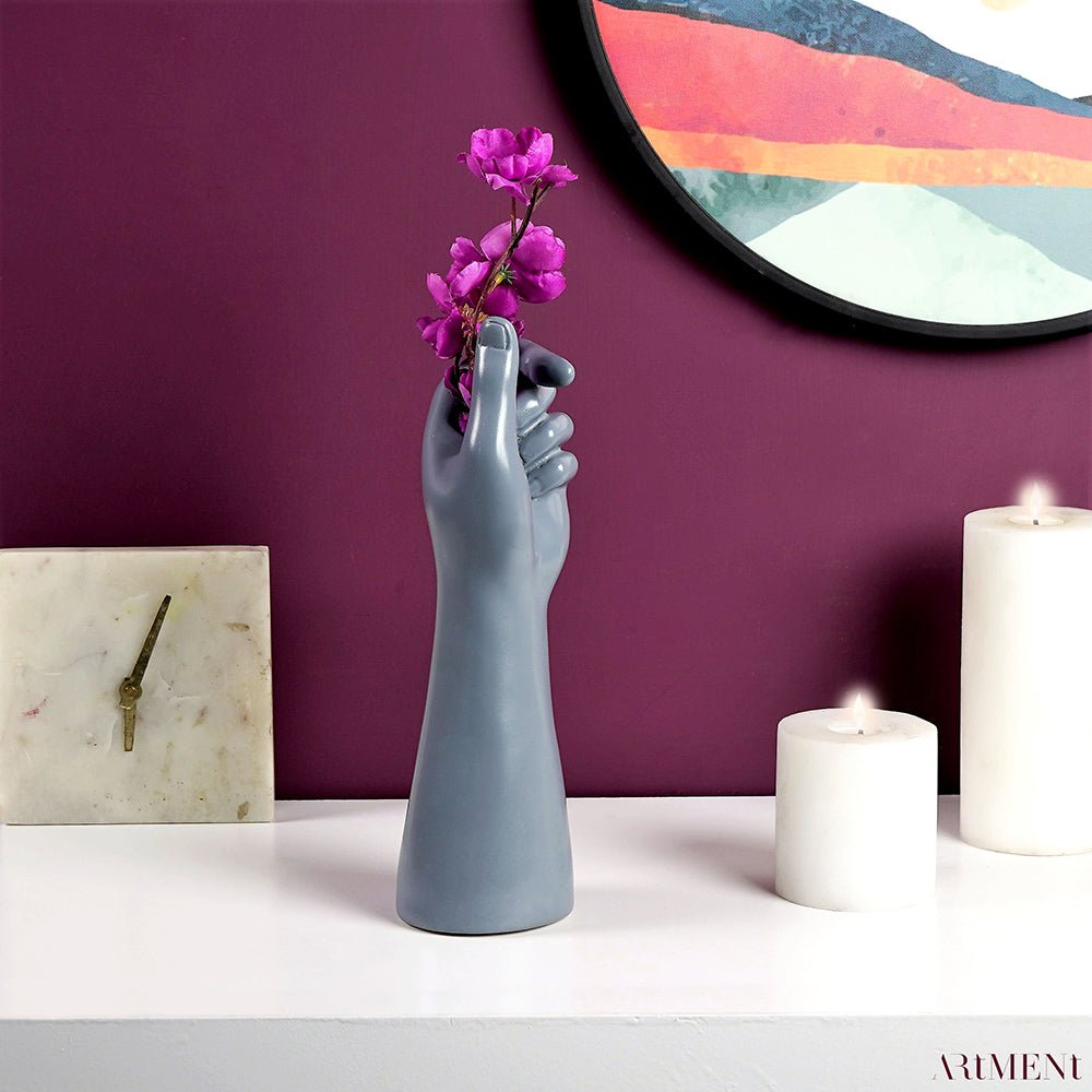 Hand Me The Flowers