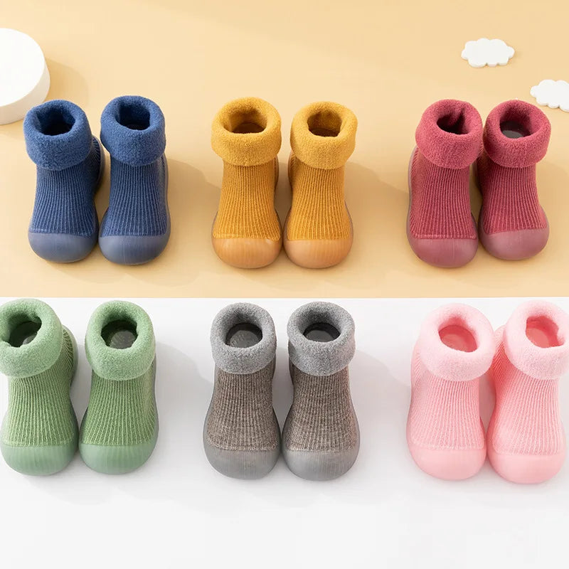Sandsberg | Rutschfeste Kleinkind-Socken mit Gummisohle – Buy 1, Get 1 Free Aktion