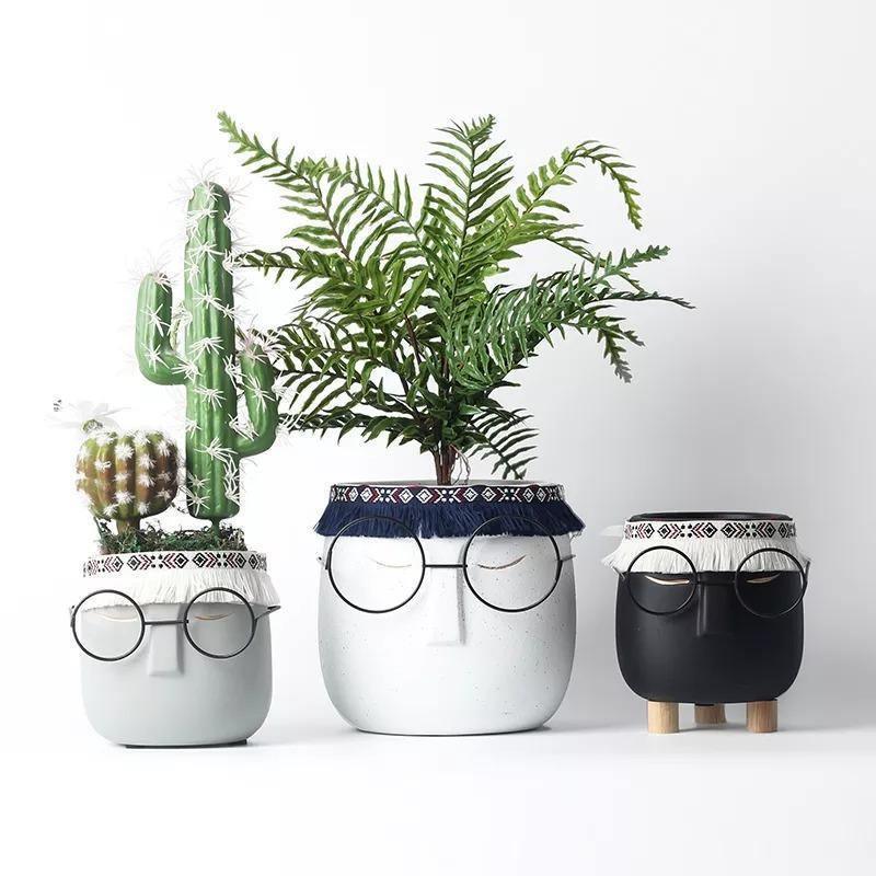 Sandsberg Keramik Blumentopf mit Brille & Stirnband | Modernes Design | Dekorative Pflanzenvase