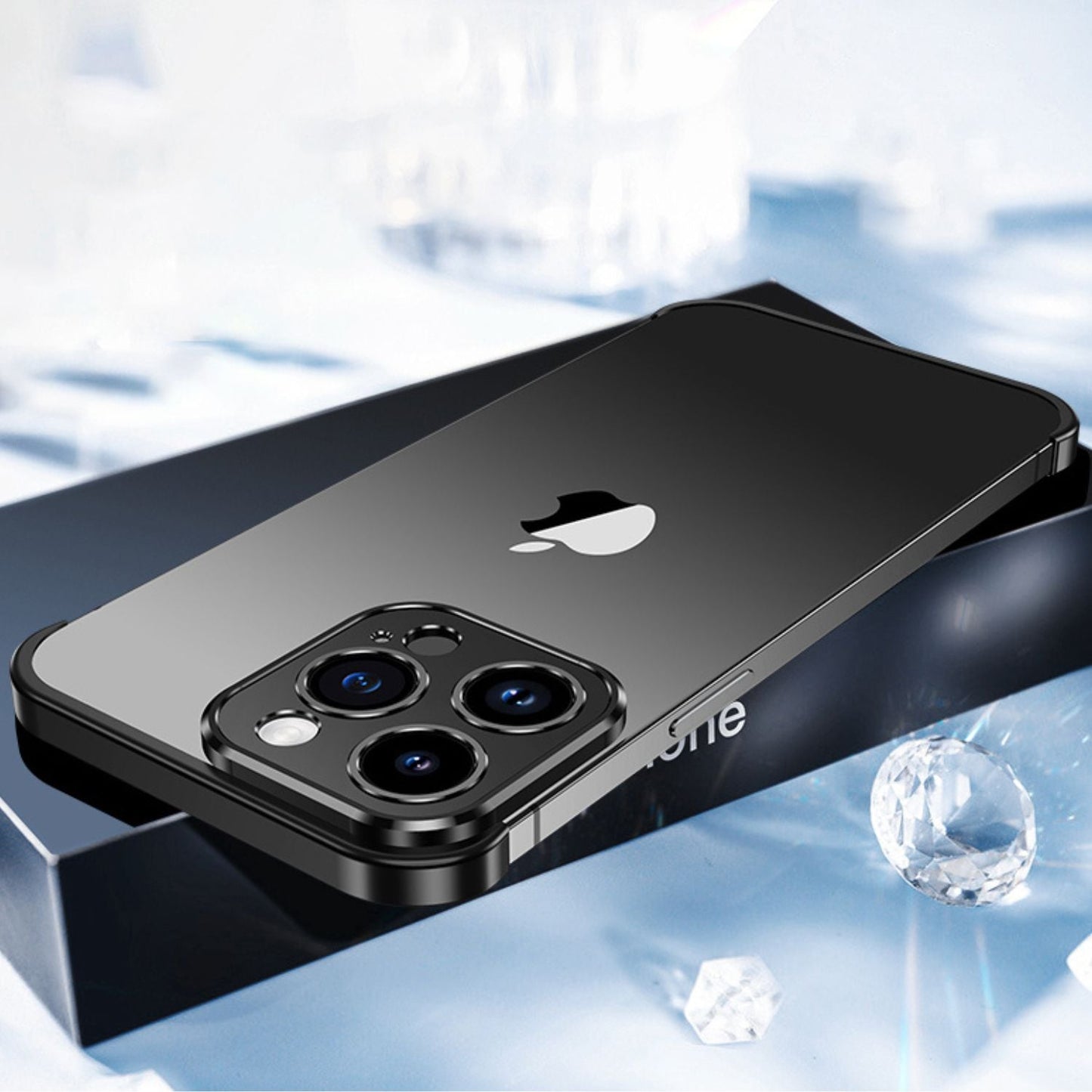 Unsichtbare metallene iPhone-Hülle