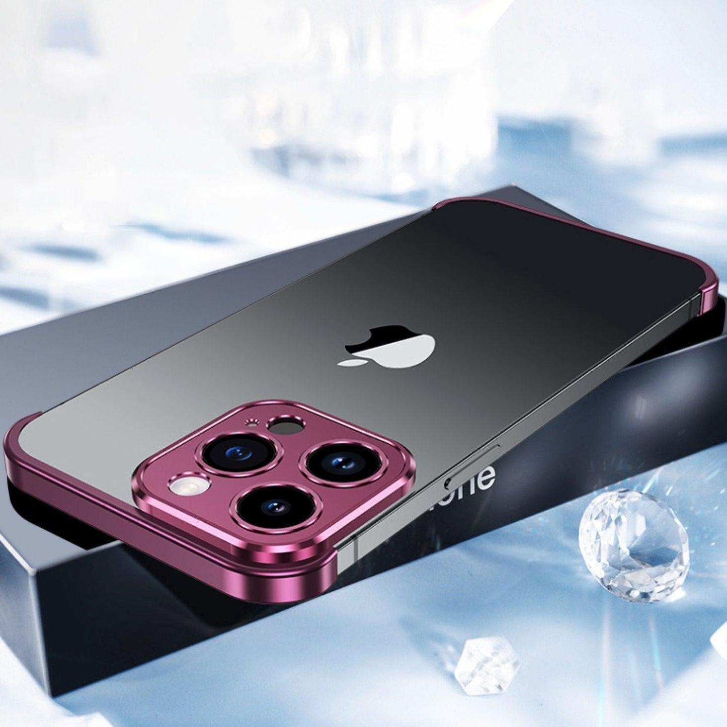Unsichtbare metallene iPhone-Hülle