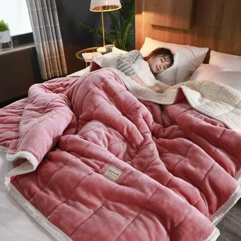 CoralLuxe – Superweiche Decke für Kalte Nächte