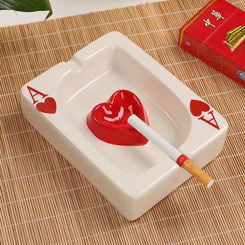 Poker Rote Herz Keramik Aschenbecher