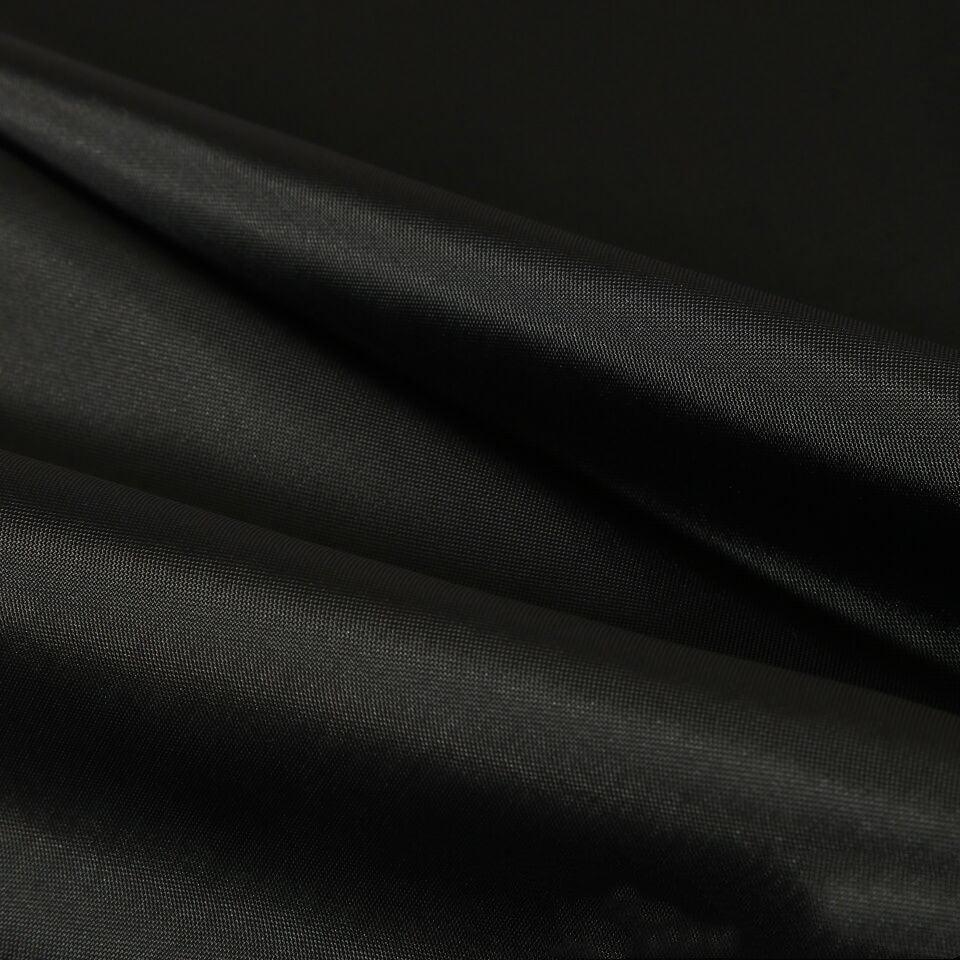 schwarzer Polyester-Duschvorhang mit verschiedenen Größenoptionen