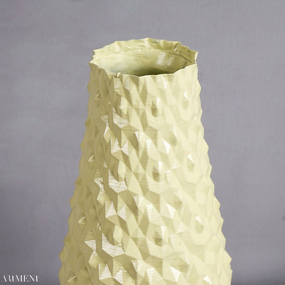 Surreal 3D Tannenzapfen Vase