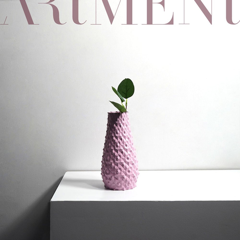 Surreal 3D Tannenzapfen Vase