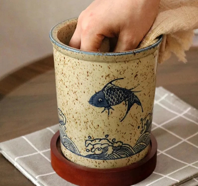 Essstäbchenröhre aus Keramik im japanischen Stil