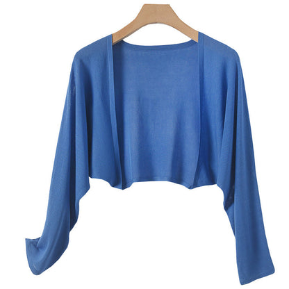 Strickjacke aus Leinenstrick mit Knöpfen