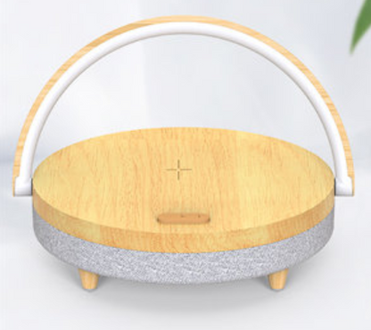 Sandsberg | Multifunktionale Nachttischlampe, mit kabellosem Ladegerät für das Telefon, Telefonhalter, Bluetooth-Lautsprecher und einstellbarer Lichthelligkeit, für Zuhause & Büro (US-Stecker)