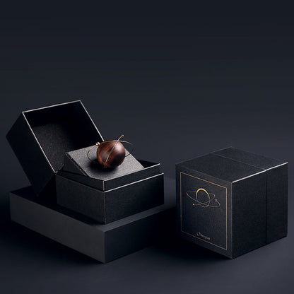 Sandsberg | Exquisite planetenförmiger Auto-Lufterfrischer, mit 2 Nachfüllungen, für Auto, Zuhause, Büro & mehr