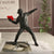 Banksy Flower Rioter Skulptur Ornament für Medienwand-Display