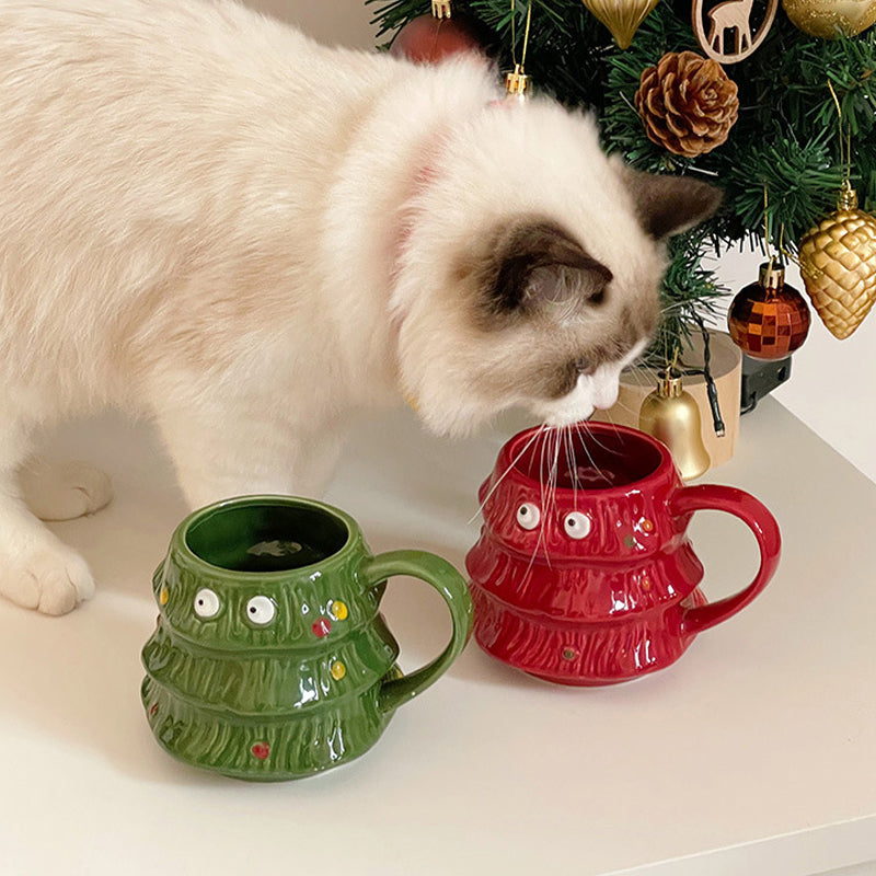 Tasse im Weihnachtsstil