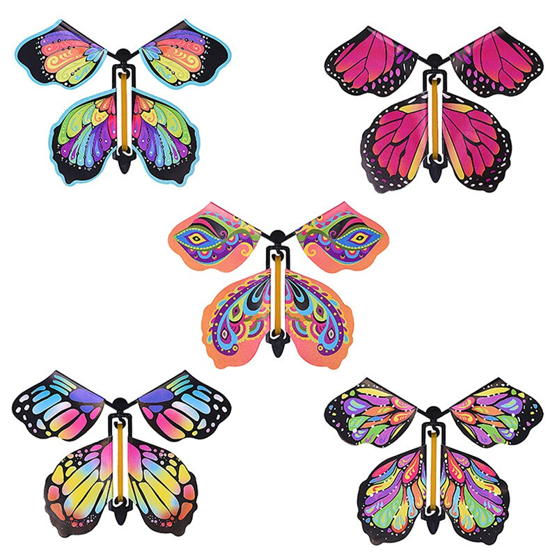 EuphoriaWing️ | Mit einem fliegenden Schmetterling wird eine Fantasie-Wirklichkeit