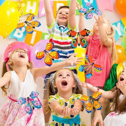 Sandsberg | Magischer fliegender Schmetterling (Zufällige Farbe)