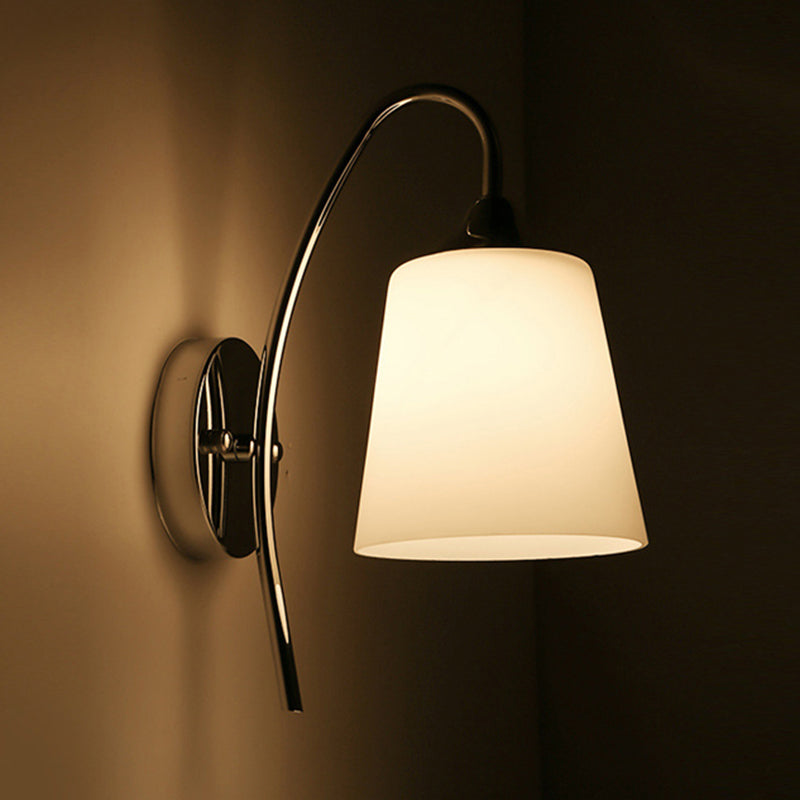 Sandsberg | Bell Milchglas Wandleuchte Modernistisch 1 Licht Chrom Wandmontierte Lampe mit Gebogenem Arm