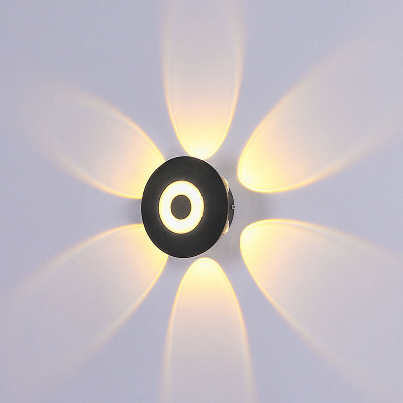 Zeitgenössische skandinavische Aluminium runde Schirm LED Wandleuchte für Außenpatio