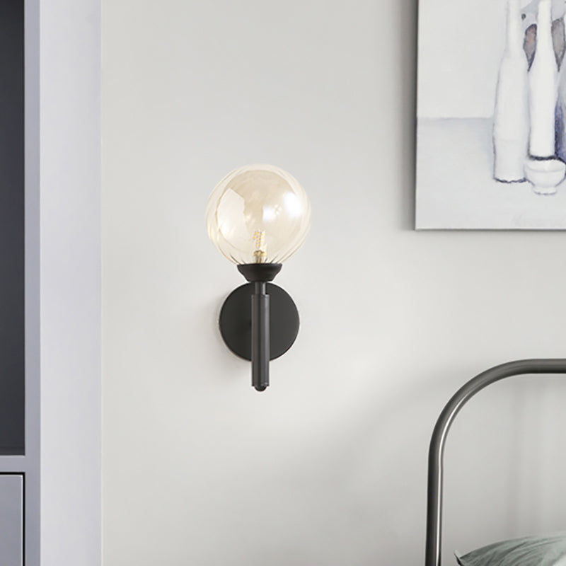 Sandsberg | Klares strukturiertes Glas schwarzer Wandlicht runde 1-Lichter moderne Wandleuchte für Schlafzimmer