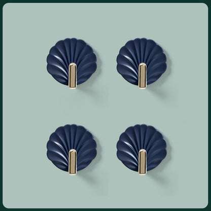 Sandsberg | Luxurious shell-shaped hooks