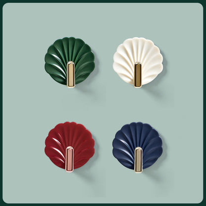 Sandsberg | Luxurious shell-shaped hooks