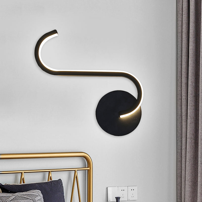 Parallelstange/Gedreht/Gewölbt LED-Wandleuchte Minimalistische Metall Schwarze Wandmontierte Lampe in Warm/Weiß Licht für Hotel