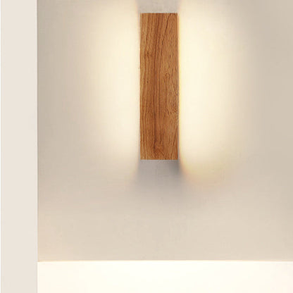Sandsberg | OakBeam | Minimalistische Massivholz-LED-Wandlampe