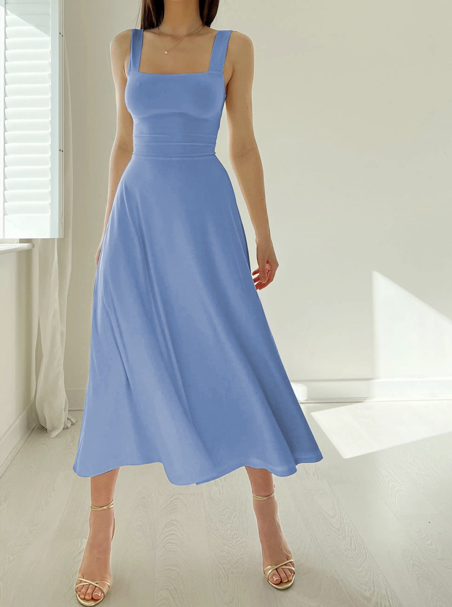 Neue Midi-Kleid mit dicken Trägern für Frauen