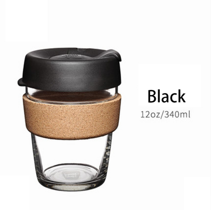 Sandsberg | Wiederverwendbarer & Tragbarer Glas-Kaffeebecher mit Deckel & Sleeve, Für Zuhause, Reisen & Mehr