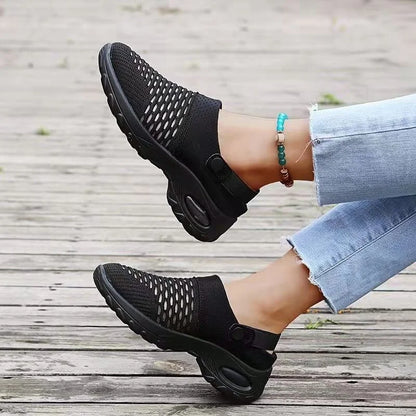 Orthopädische Damenclogs mit Luftpolstern zur Entlastung von Rücken und Knien