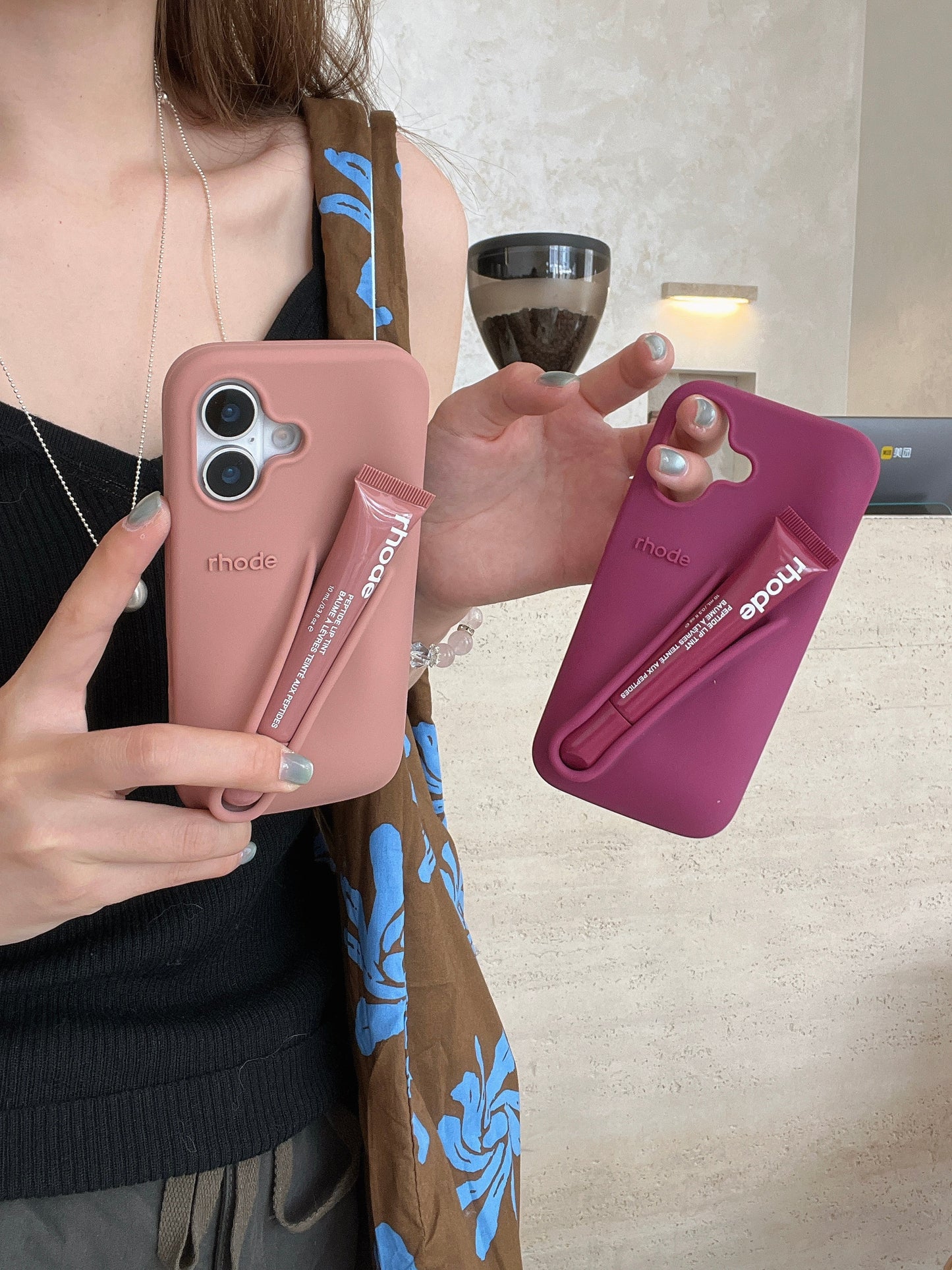 Sandsberg | 3D Silikon Lippenstift Handyhülle für iPhone