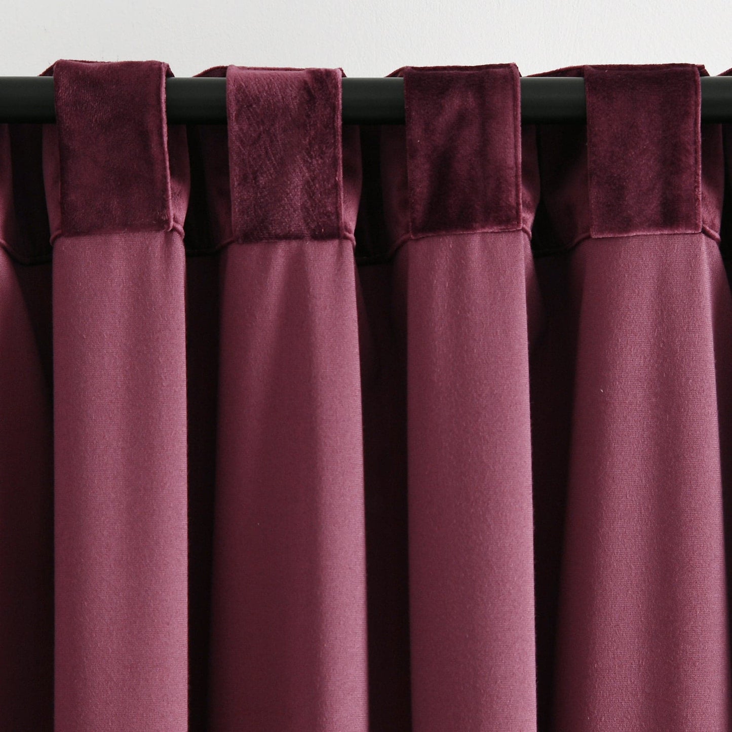 Prima Velvet Solid Back Tab Rod Pocket Lichtfilterndes Fenster Vorhangpaneel Set