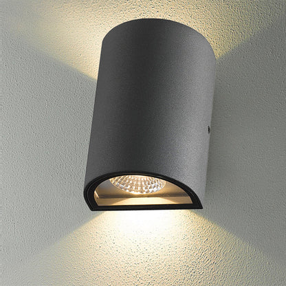 LED Außen Wandfluter Licht mit Halbzylinder Aluminium Schirm Schwarz/Grau Wandleuchte in Warm/Weiß Licht