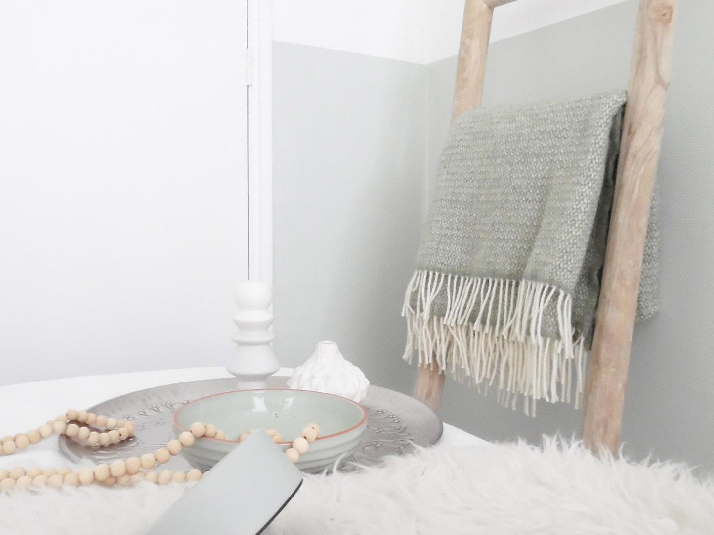 Illusion Pure New Wool Throw - Salbeigrün/Grau