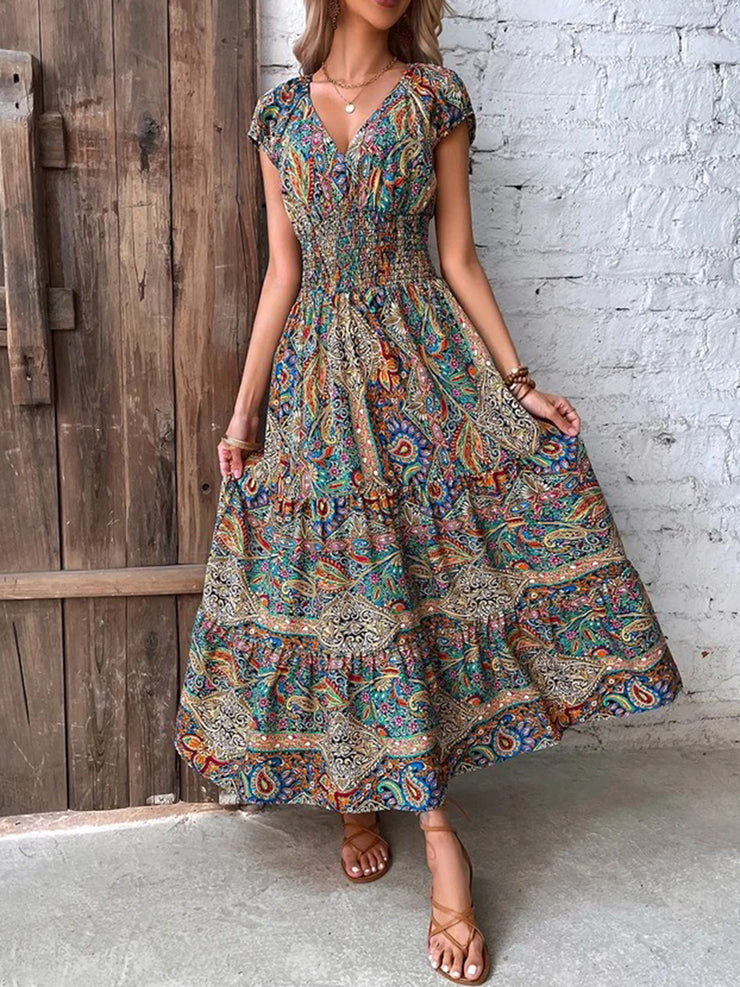 Sommerliches Maxikleid mit V-Ausschnitt
