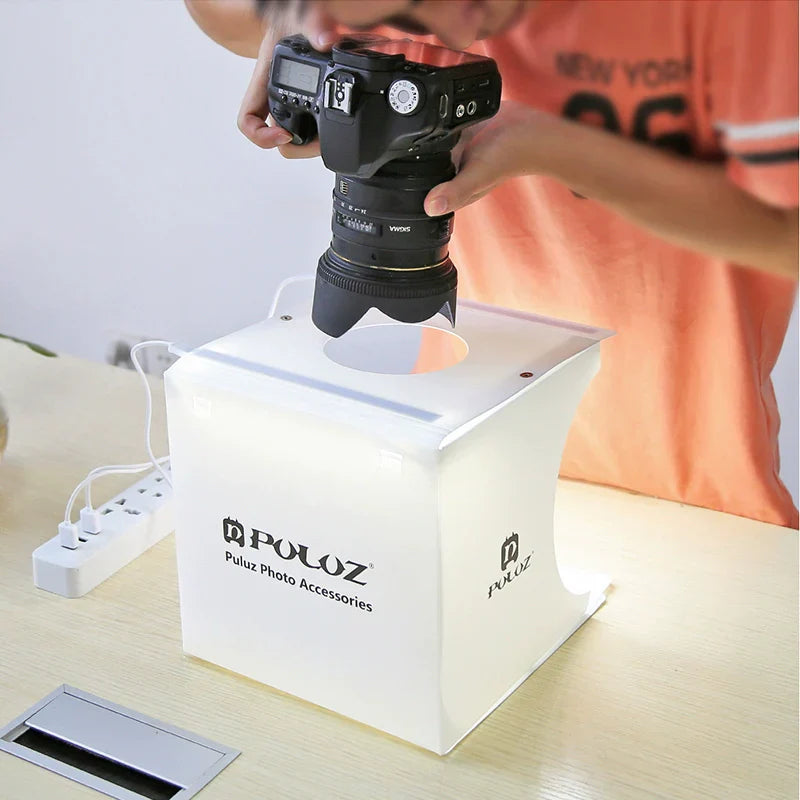 Sandsberg | 23cm Mini Fotostudio Lichtkasten mit weichem Licht für atemberaubende Schmuck- & Produktaufnahmen