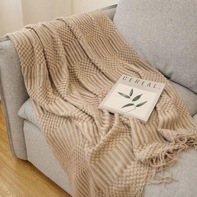 Luxuriöse Nordische Wurfdecke mit Quasten