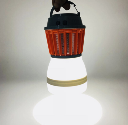 Sandsberg | Solar LED Mückenlampe mit integrierter Laterne – Effektiver Insektenschutz und Beleuchtung für Garten und Camping