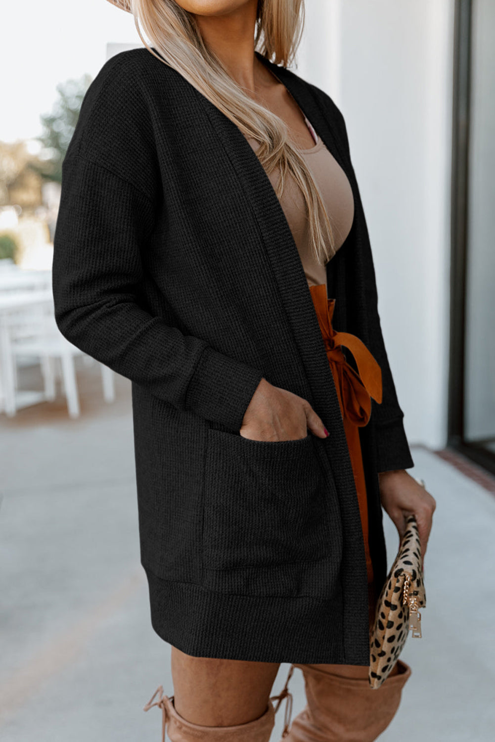 Schwarzer gerippter Strick cardigan mit offenen Vorderseite und Taschen