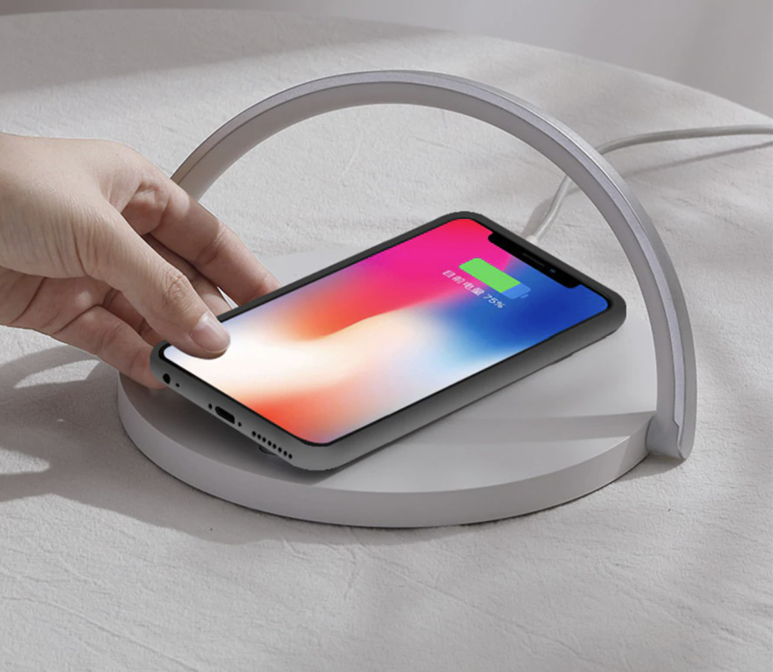 Bowlight Design™ - Stilvolle 3-in-1 Nachttischlampe mit Qi-Ladegerät