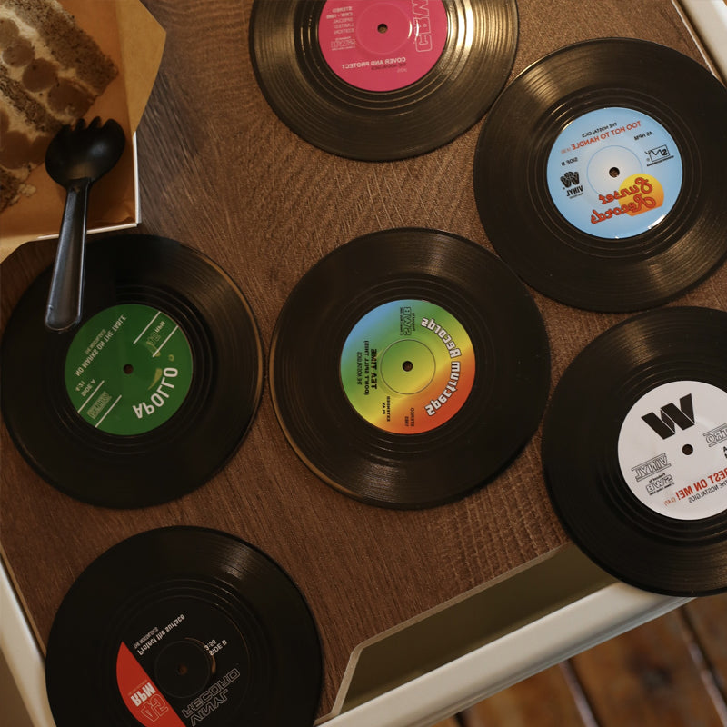 Vinyl-Schallplatten-Untersetzer mit retro Schallplattenspieler-Halter